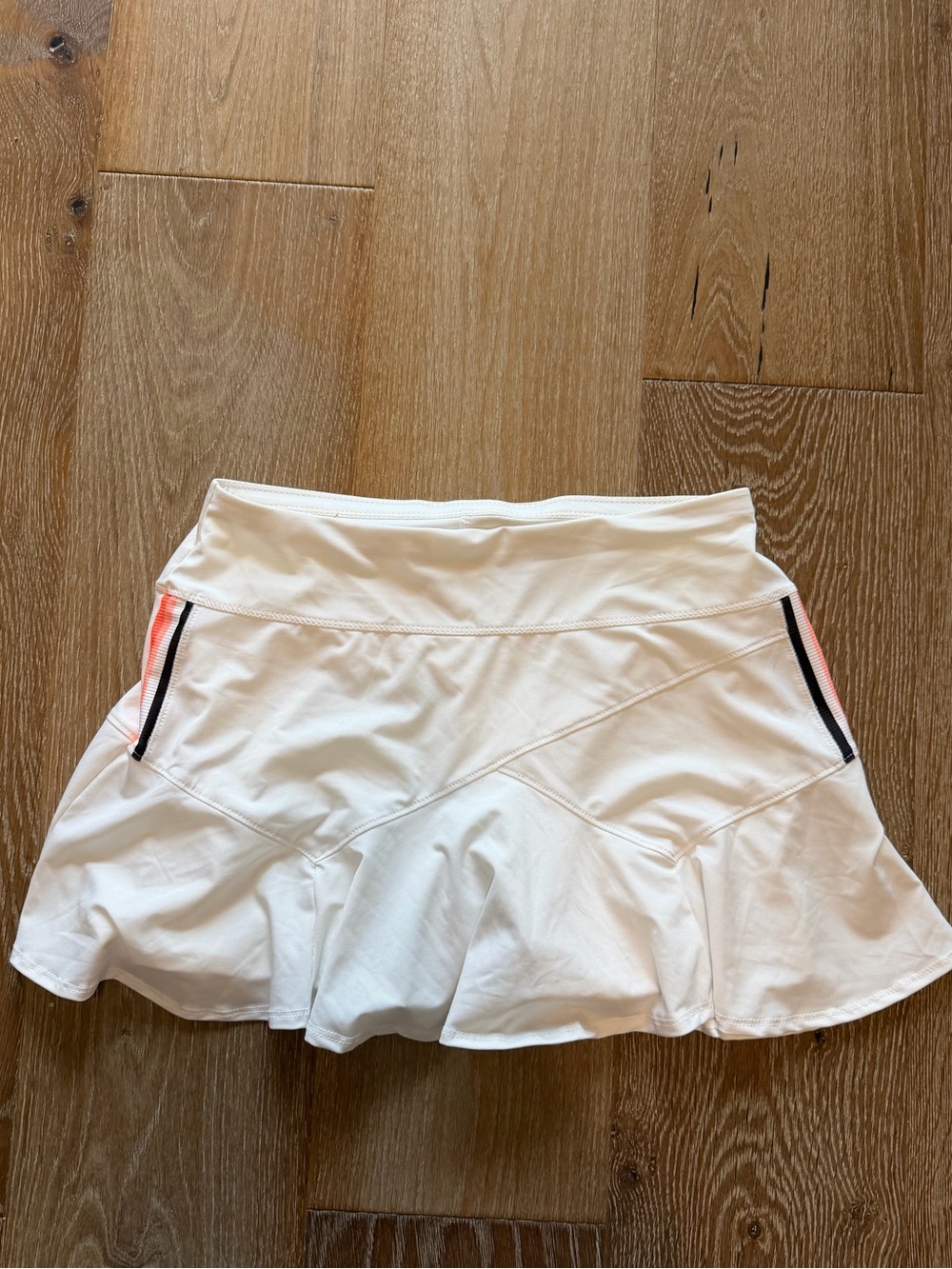 Lucky in Love Tennis Skort/Skirt White Womens Medium